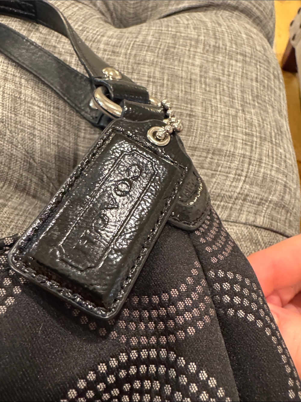 Coach Bag Ashley Dotted Op Art Black Signature Logo Hobo Shoulder Bag - Picture 16 of 17